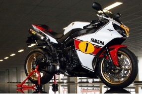 2012 Yamaha YZF-R1全球限量1台