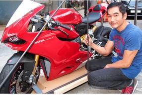 方中信 x DUCATI Panigale 1199S ABS 開箱記