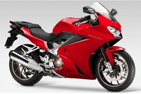 2014 HONDA VFR800F-高軑巡航跑車