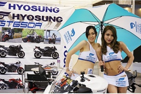 HYOSUNG HSMS.HK 參與首屆 - 2013澳門MIRC賽車展