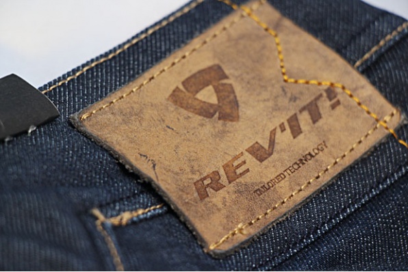 REVIT 電單車牛仔褲 - 重點耐磨系數更勝皮革