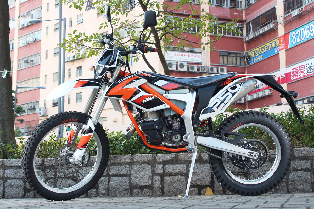 2014 KTM FREERIDE 250R-2衝新爬雞