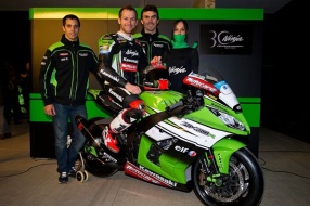 2014 WSBK KAWASAKI ZX-10R新戰車拉花及紀念第一代忍者的發佈會