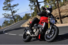 2014 Ducati Monster 1200S－關英豪西班牙火山島測試