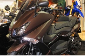 2014 Yamaha T-Max 530 Bronze Max ABS 深青銅特別版抵港