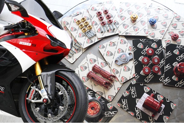 CNC Racing意大利CNC部件新熱點與Ducati 1198S Corse 改裝示範(CORSA MOTORS)
