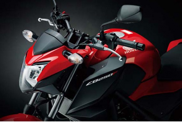 2015 HONDA CBR300R 及 CB250F -現正接受預訂 內有本田最新車價表(更新於2015年6月30日)
