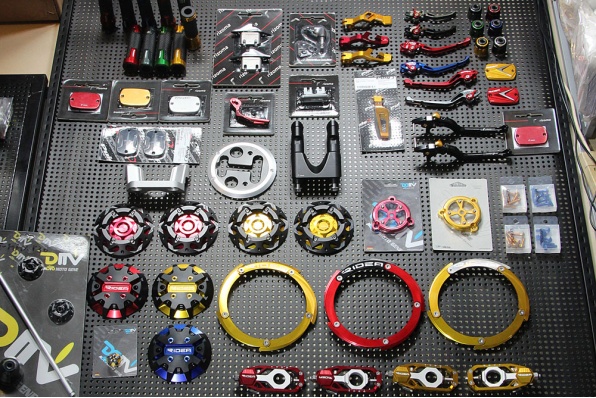 YAMAHA T-MAX 530改裝補品-應有盡有