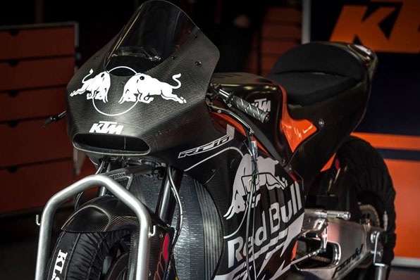 首張KTM Motogp戰車高清照片-RC16