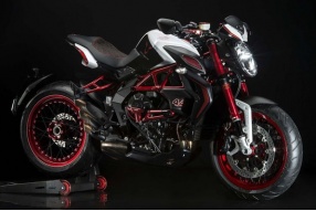 2016 MV AGUSTA DRAGSTER RR LH44－三屆F1冠軍「黑帝」限量版