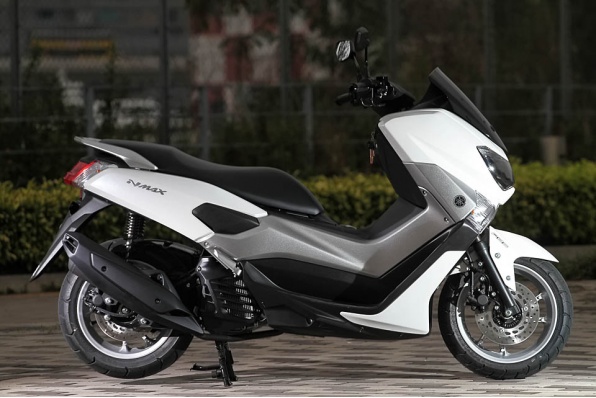 2016 YAMAHA NMAX155-首台使用可變氣門綿羊