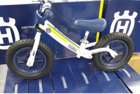 2017 HUSQVARNA Balance bike新款小童平衡車│FUTURE CHAMPION未來的冠軍