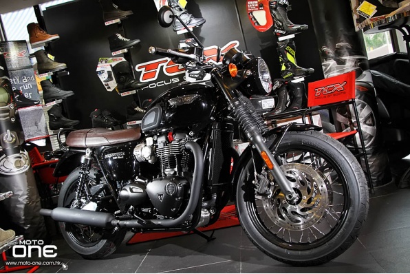 2016 Triumph Bonneville T120 Black-名副其實懷舊車