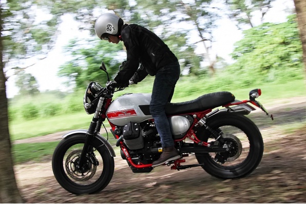 2016 Motoguzzi V7II Stornello Limited Edition－復古越野SCRAMBLER