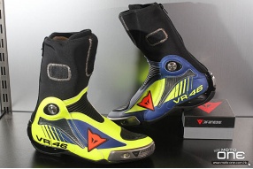 DAINESE 新到貨品│AXIAL PRO IN REPLICA D1 BOOTS 羅絲頂級版內靴│STREET DARKER GORE-TEX防水騎士鞋