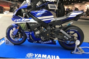 2017鈴鹿冠軍戰車模型1/6-Yamaha YZF-R1