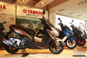 2018 YAMAHA FORCE 155 CYBER PUNK 特仕版登場