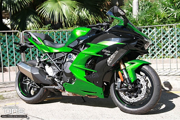 2019 KAWASAKI NINJA H2 SX SE - 機械增壓新貴登陸香港