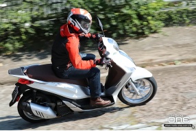 2019 PIAGGIO MEDLEY 150 ABS 時代巨輪 - 現式接受預訂HK$32,800