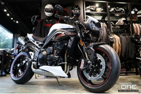 2019 Triumph Speed Triple RS - 新世代高科技NK街車