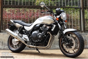 2020 HONDA CB400SF (ABS)│「開TEC」MAT SILVER啞銀新色抵港│售價HK$86,800