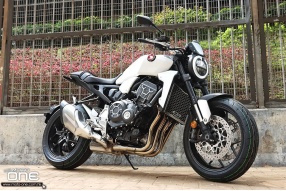 2020 HONDA CB1000R PLUS MAT WHITE 啞白新色到港 - 售價HK$149,800