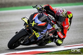 Aprilia Tuono V4 X-限量10部終極版Streetfighter