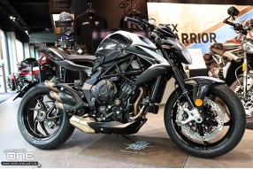 2020 MV Agusta Brutale 800 RR SCS—追加聰明離合器