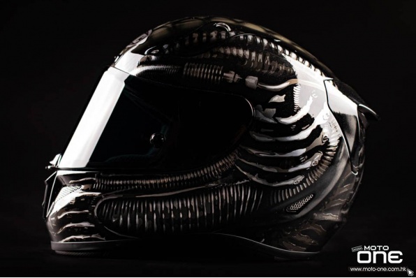 HJC RPHA 11 Aliens恐怖宇宙邪惡生物《異形》拉花賽車頭盔 - 暫定四月抵港