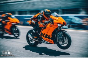 KTM RC 8C - 限量100部直2賽道玩具 