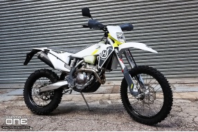 2022 HUSQVARNA FE250 四衝程Enduro耐力越野車