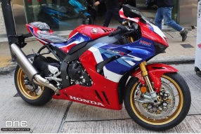 2022 HONDA CBR1000RR-R Fireblade SP 前後金色輪框及新花