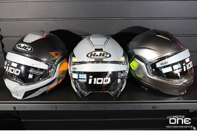 HJC i100 全新時尚款式揭面頭盔 - 可翻後至後方，重量分佈更佳