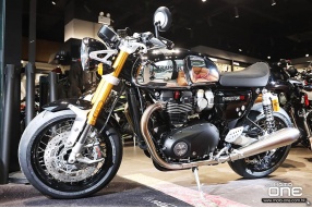 2023 TRIUMPH THRUXTON RS Chrome Edition 電鍍油缸限量版復古CAFE RACER跑車 - 只限推出一年 