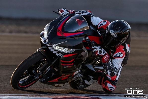 全新 2024 APRILIA RS457 入門跑車正式亮相