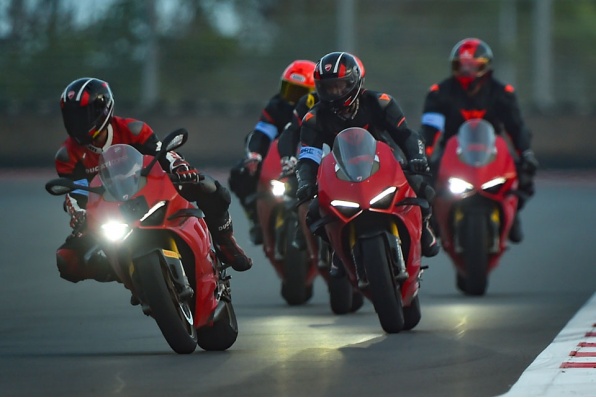 2024 Ducati Riding Experience(DRE)賽道學院 - 印尼曼達利卡國際賽道三天課程完滿結束