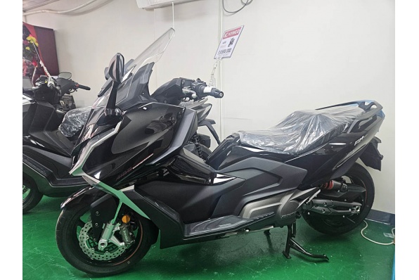 KYMCO 大特價 KYMCO AK550 PREMIUM