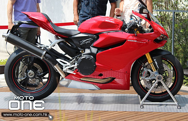 DUCATI 1199 Panigale