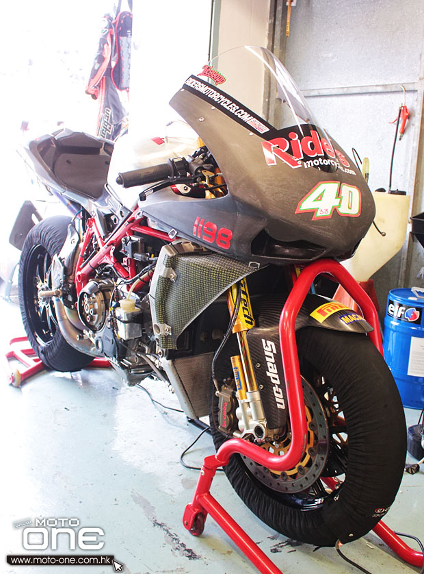 /2012 macau gp ducati 1198