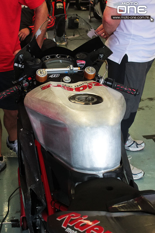 /2012 macau gp ducati 1198
