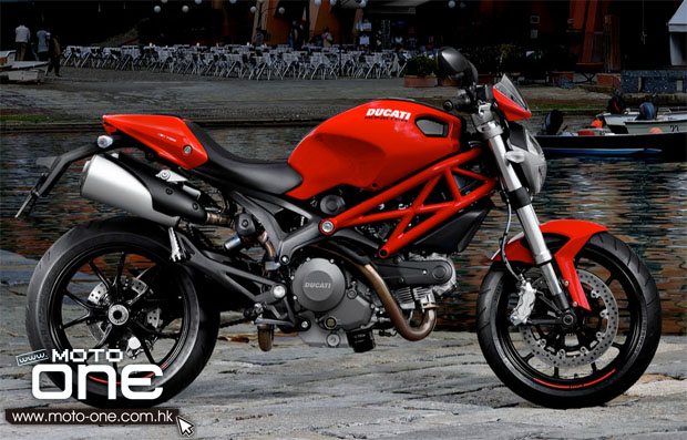 DUCATI MONSTER 796