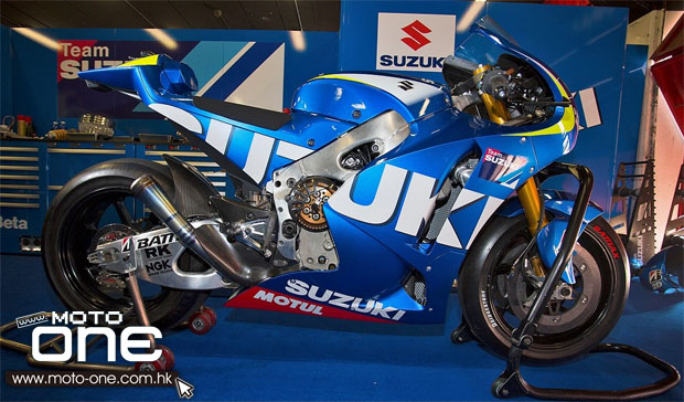 SUZUKI 