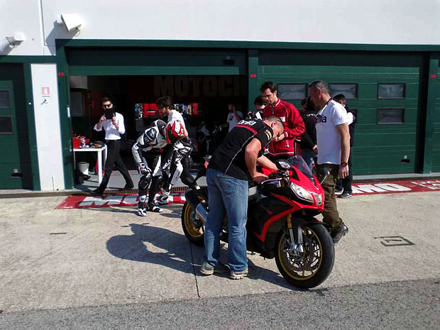 2013 APRILIA RSV 4 FACTORY ABS