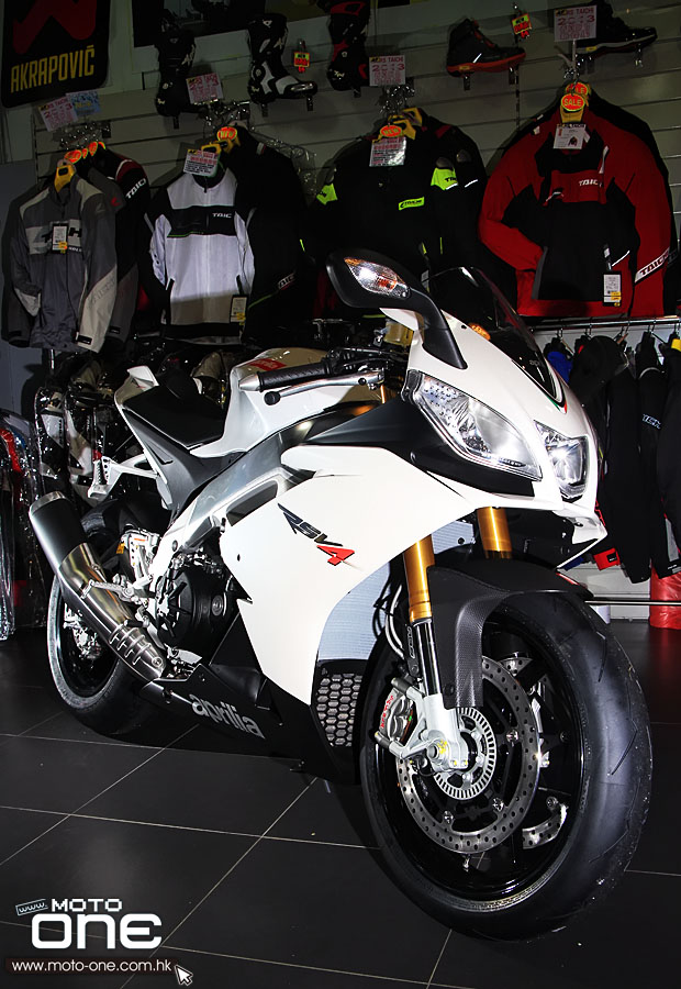 2013 Aprilia RSV4 R APRC ABS