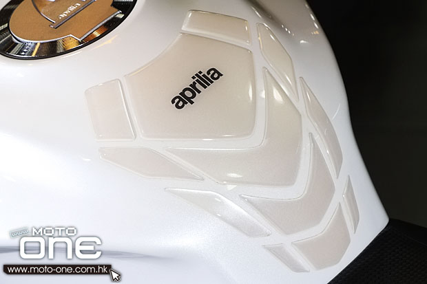 2013 Aprilia RSV4 R APRC ABS