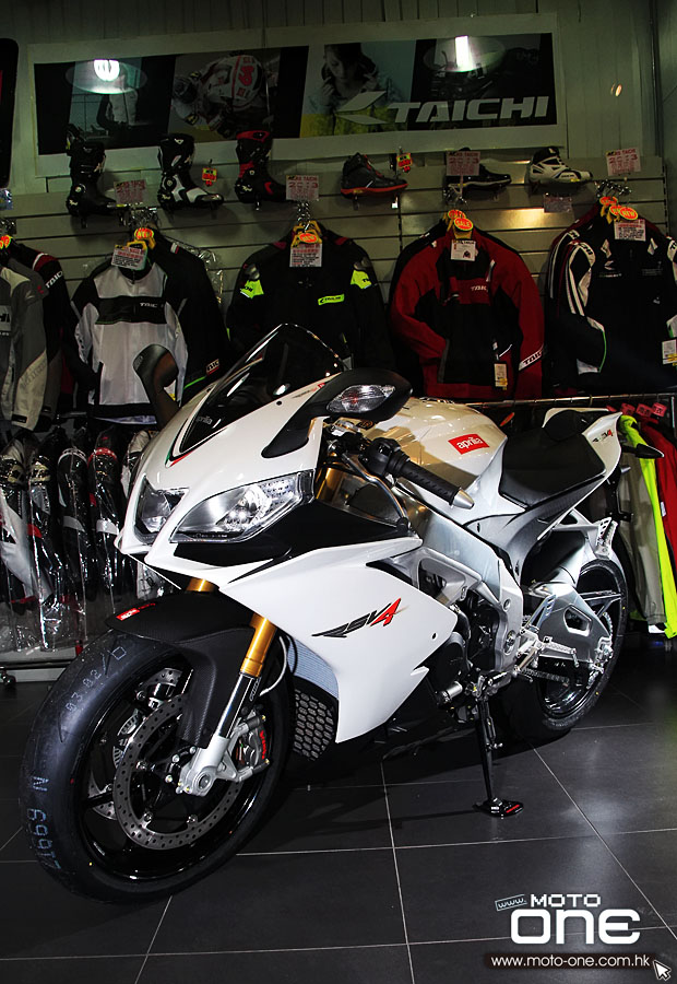 2013 Aprilia RSV4 R APRC ABS