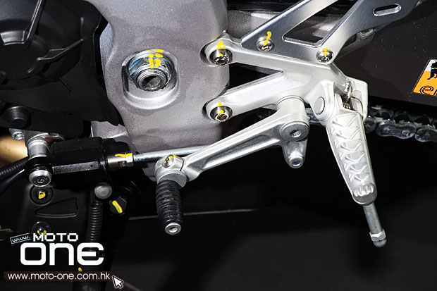 2013 Aprilia RSV4 R APRC ABS