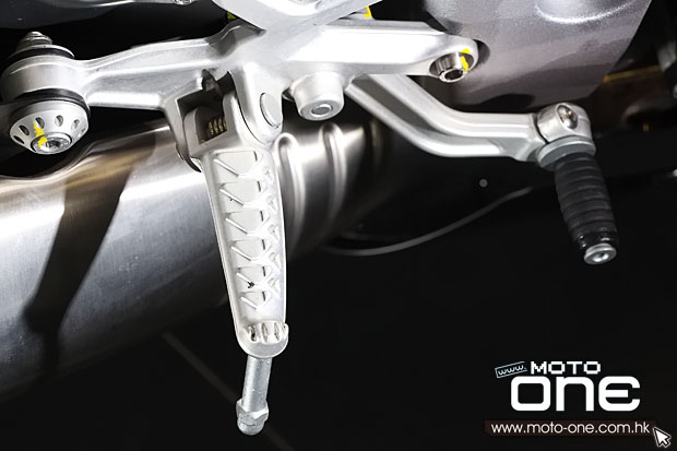 2013 Aprilia RSV4 R APRC ABS