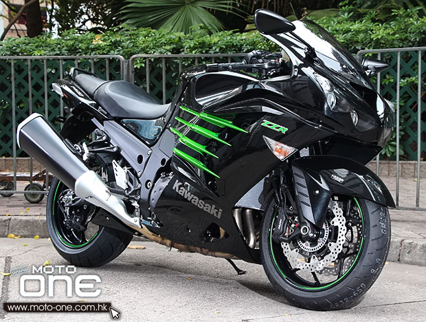 2013 KAWASAKI ZZR1400 alt=