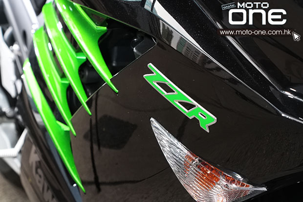 2013 KAWASAKI ZZR1400 alt=